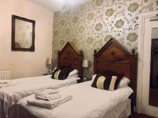 Hotel Ye Olde Nags Head Castleton  Zewnętrze zdjęcie