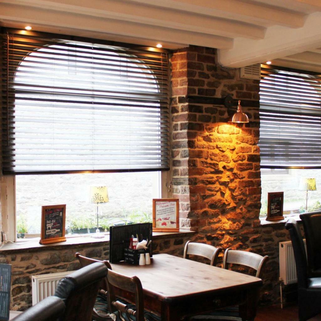 Hotel Ye Olde Nags Head Castleton  Zewnętrze zdjęcie